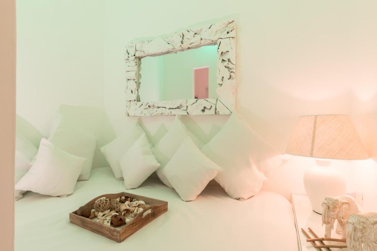 Via Frattina Love Apartment Rome Bagian luar foto