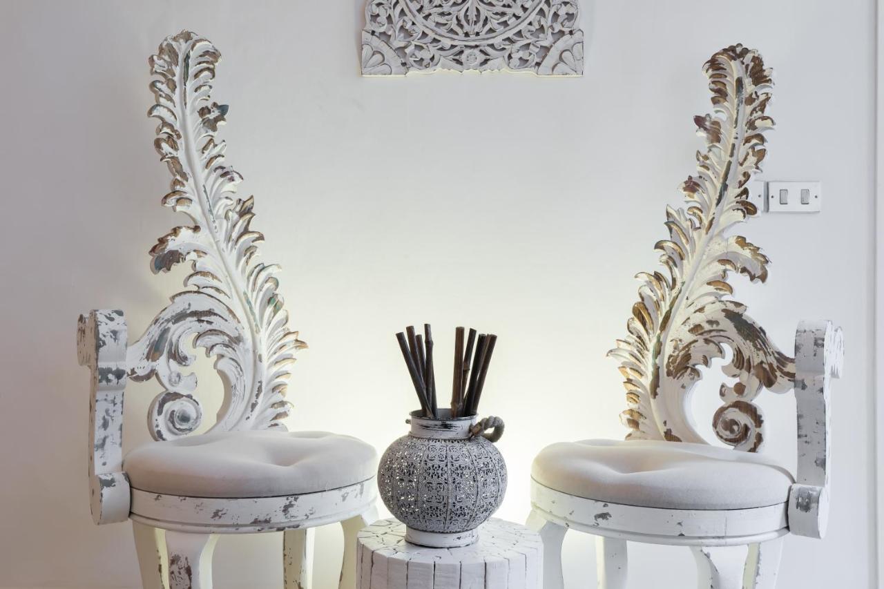 Via Frattina Love Apartment Rome Bagian luar foto