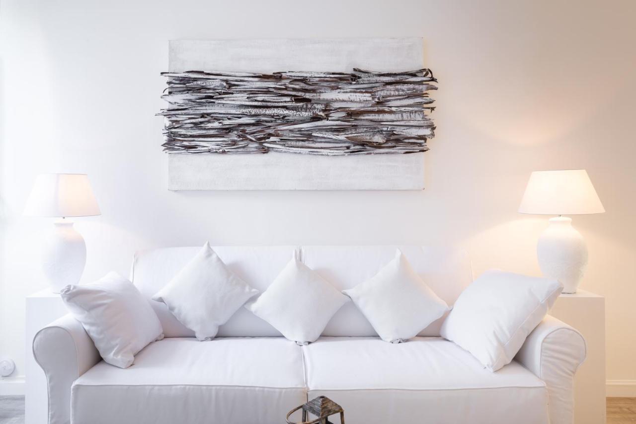Via Frattina Love Apartment Rome Bagian luar foto